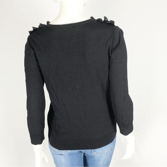 🖤Cable & Gauge Black Cardigan | Floral Appliqué Neckline | Size Small🖤 - Picture 9 of 11